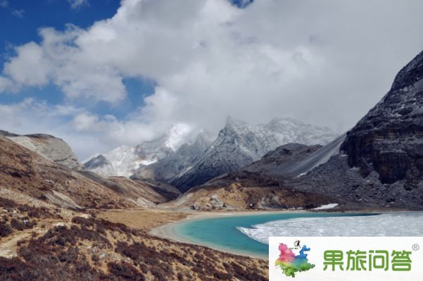 云南十一旅游好去處_香格里拉到稻城亞丁風景線